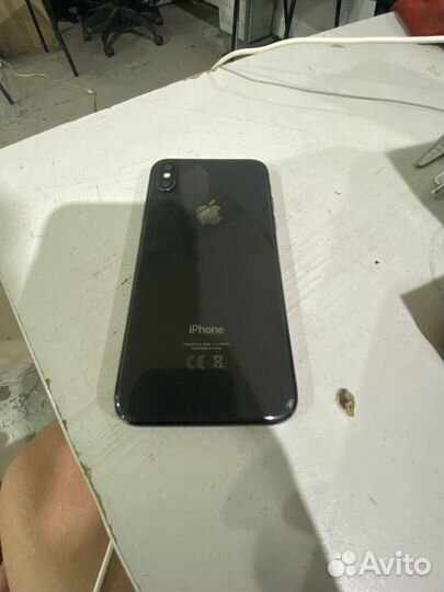 iPhone X, 64 ГБ