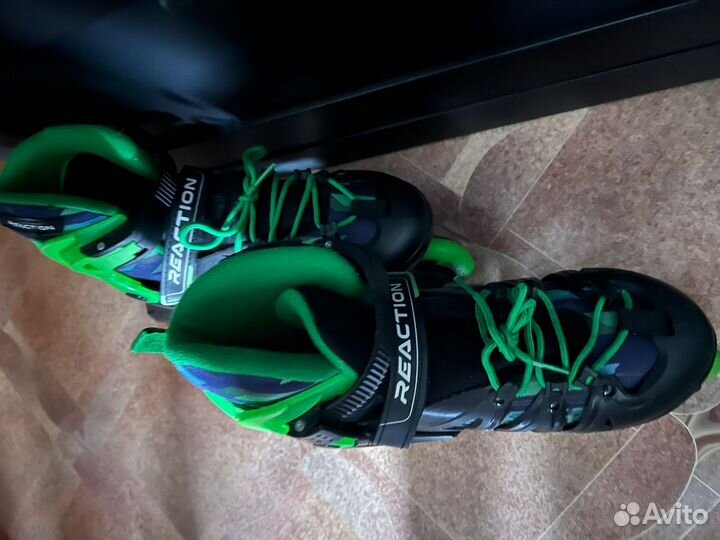 Роликовые коньки