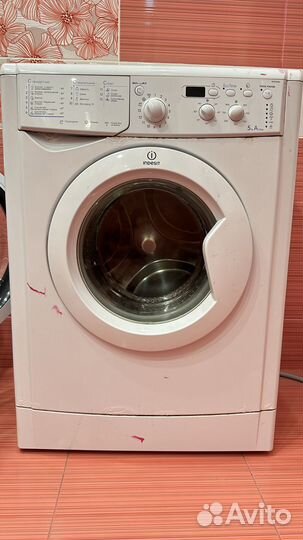 Стиральная машина на запчасти indesit