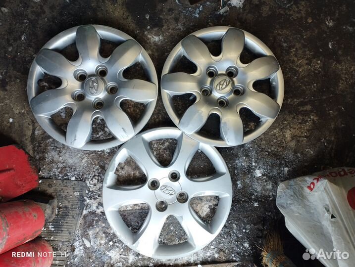 Колпаки Хундай по штуке