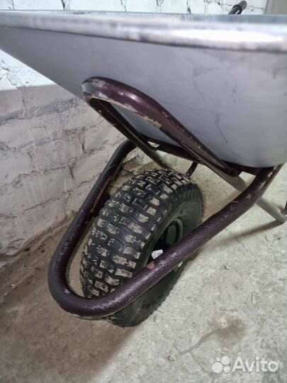 Тачки строительные LWI Tor