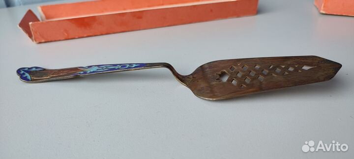 Лопатка для торта Кремль серебро 875 пробы Эмаль