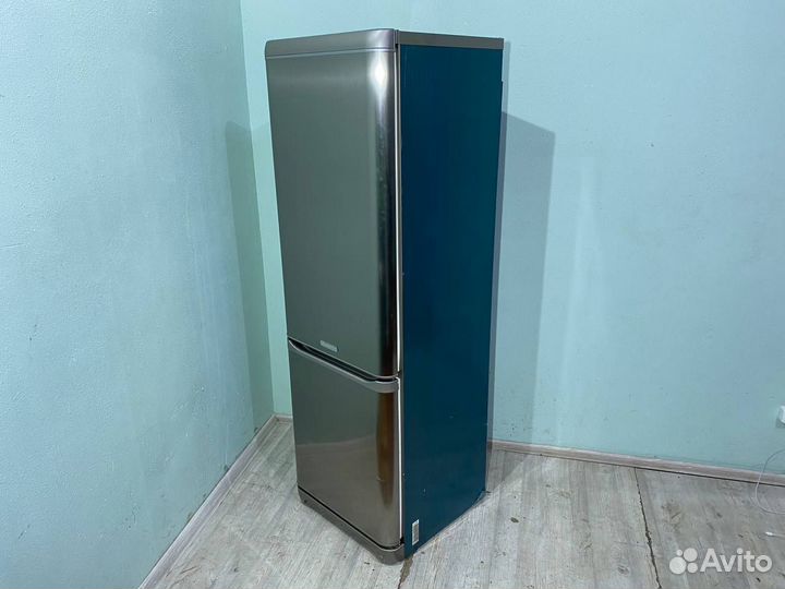 Холодильник Hotpoint-Ariston