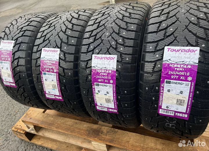 Tourador Ice Star TSW1 245/40 R18 и 265/35 R18 48T