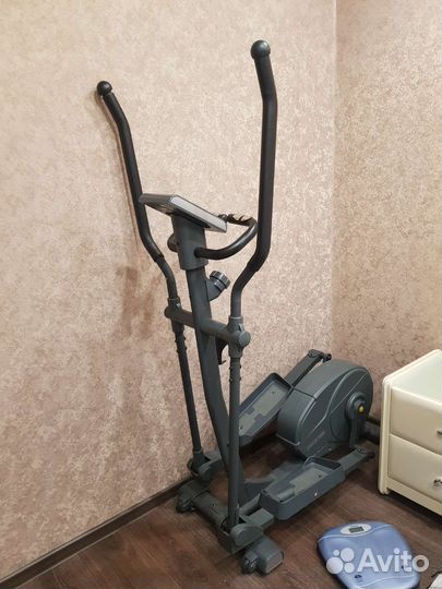 Эллиптический тренажер torneo