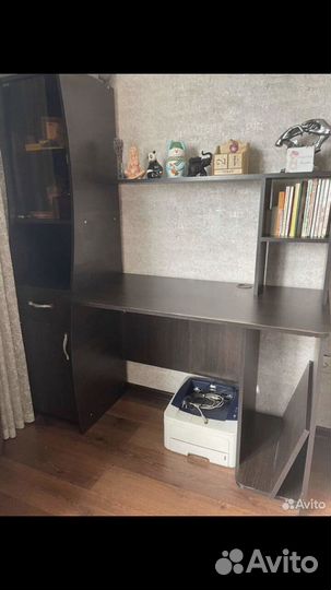 Компьютерный стол