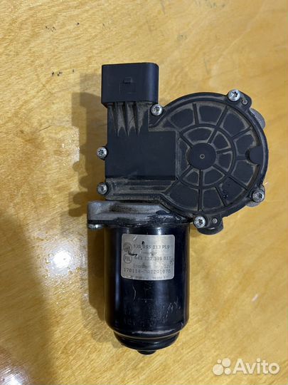 Мотор стеклоочистителя skoda шкода