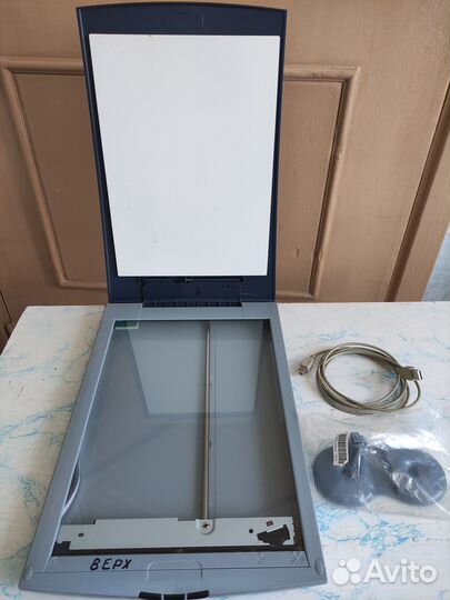 Сканер планшетный CanoScan Lide 20