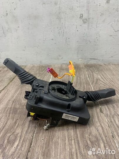 Подрулевой переключатель Opel Astra H универсал