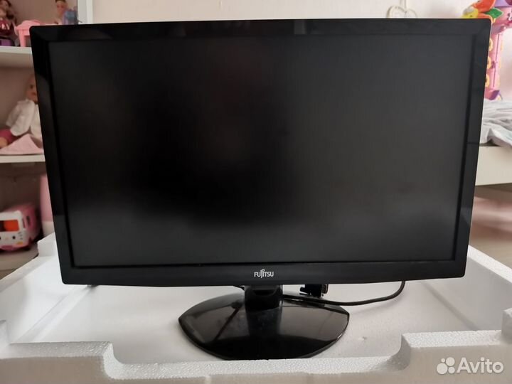 Монитор 20 дюймов