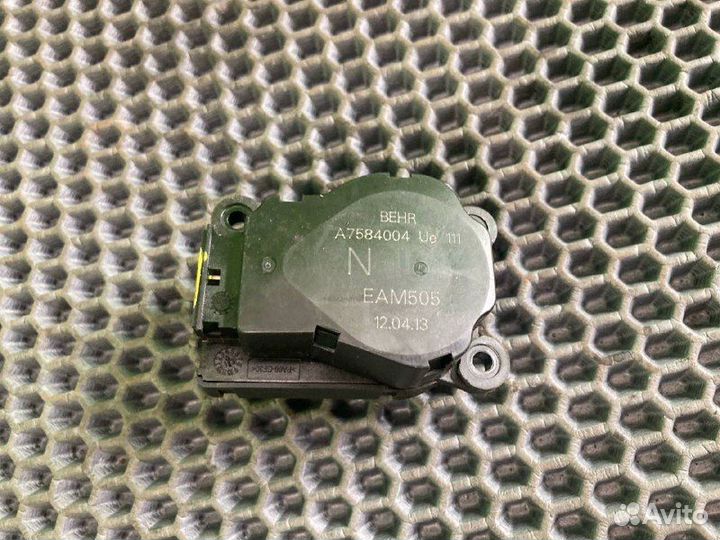 Электродвигатель отопителя MAN TGX