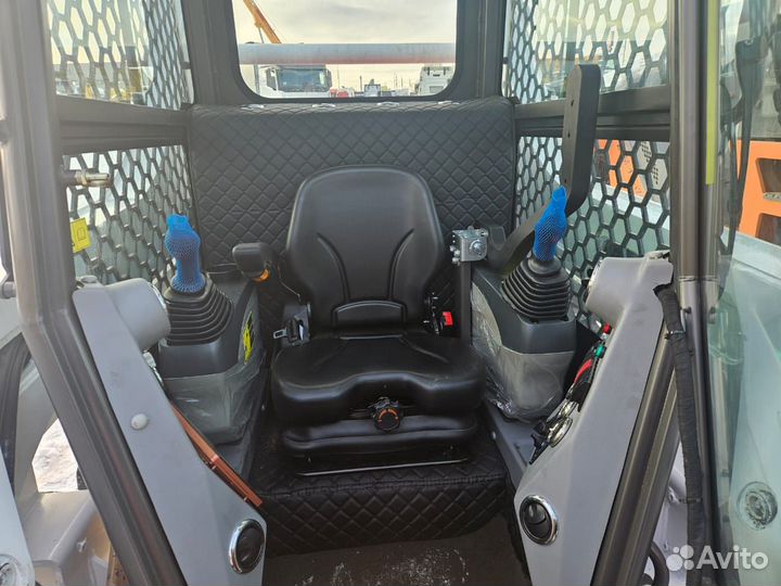 Мини-погрузчик Bull SL1250, 2024