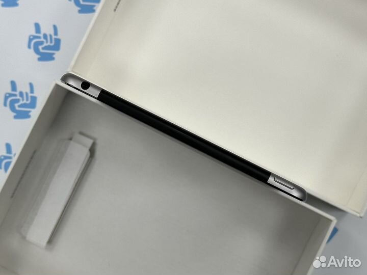 iPad mini 4 128gb Wfi+sim