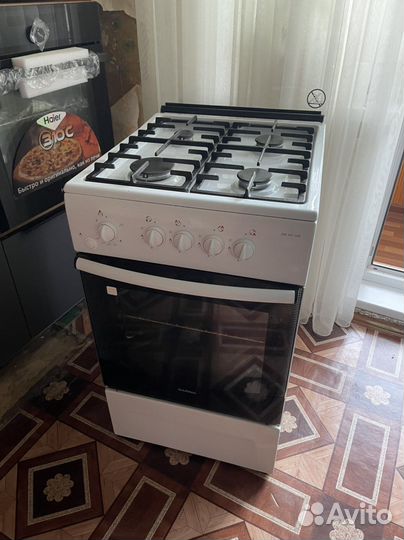 Газовая плита бу с грилем Дарина