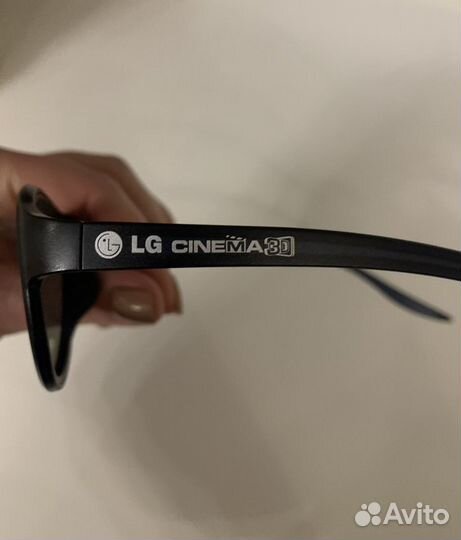 Очки для просмотра фильмов