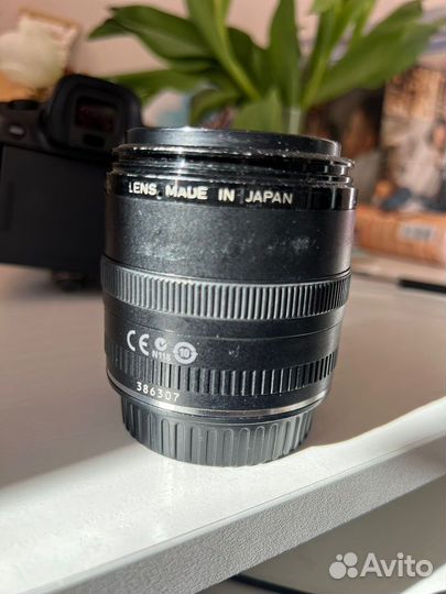 Объектив Canon 50mm 1:4 macro