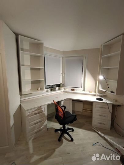 Рабочая зона в углу за 5 дней