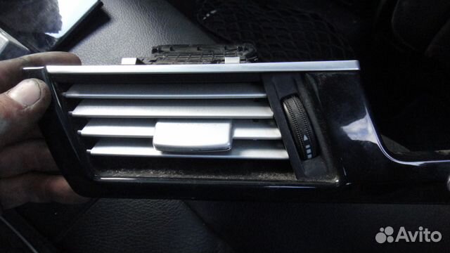 Дефлекторы воздуха w212 Mercedes a2128300154