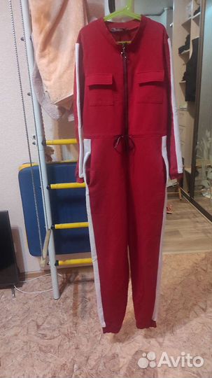 Комбинезон женский