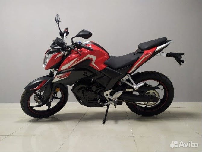 Мотоцикл loncin CR4 LX250-15