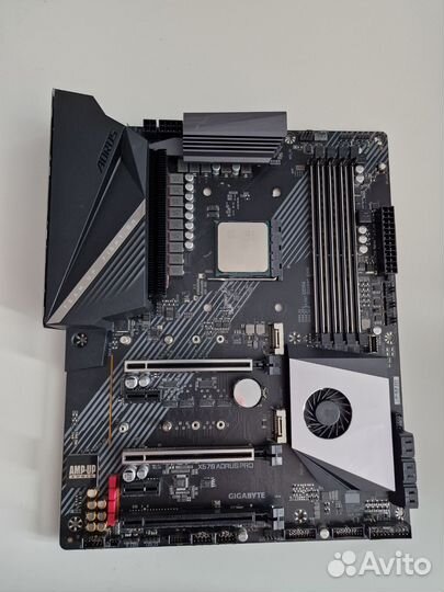 Материнская плата