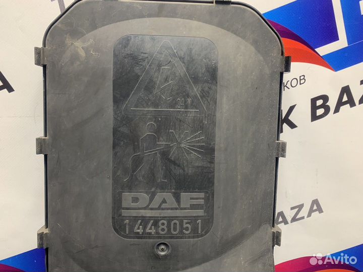 Крышка блока предохранителей