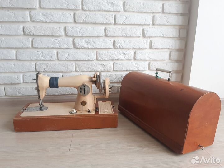Швейная машина пмз 2М
