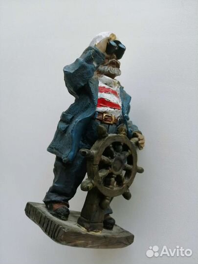 Статуэтка Моряк Капитан за штурвалом