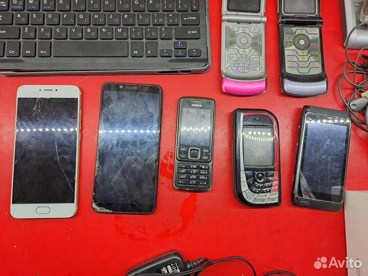 Телефоны, планшеты