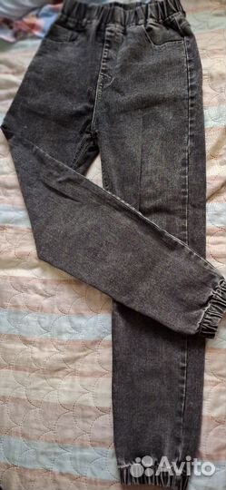 Джинсы