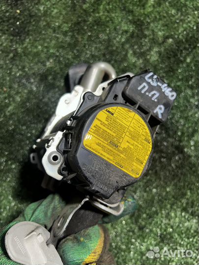 Ремень безопасности передний правый Lexus LS460