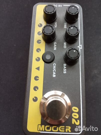 Гитарный преамп Mooer Micro preAMP 002 UK Gold 900