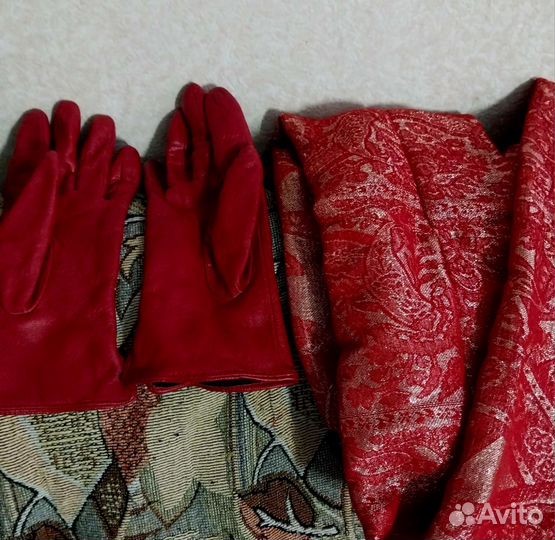 Шарф и перчатки