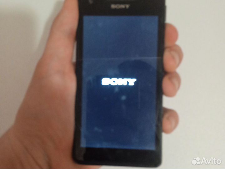 Sony Xperia V, 8 ГБ