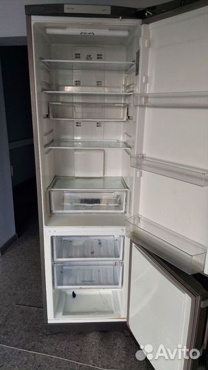 Холодильник ariston бу