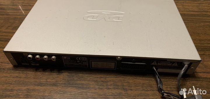 DVD плеер LG DS375