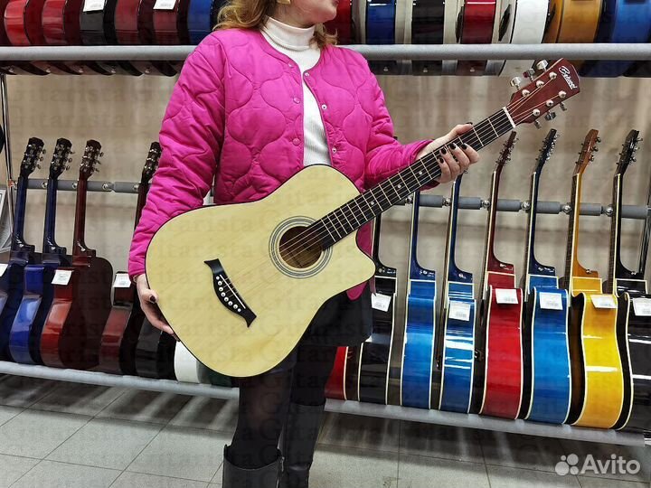 Гитара акустическая