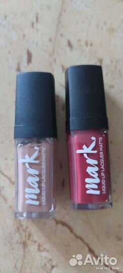 Косметика для губ