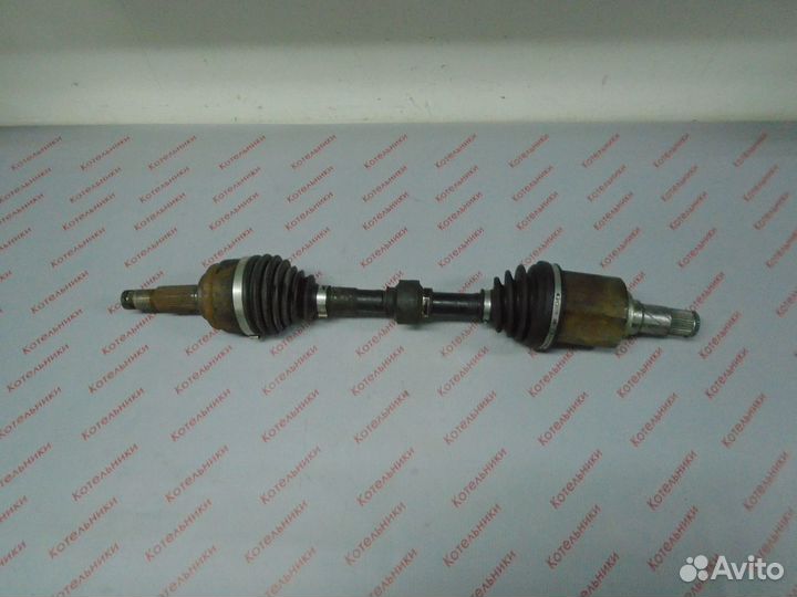 Nissan 39101-CN000 Вал приводной левый