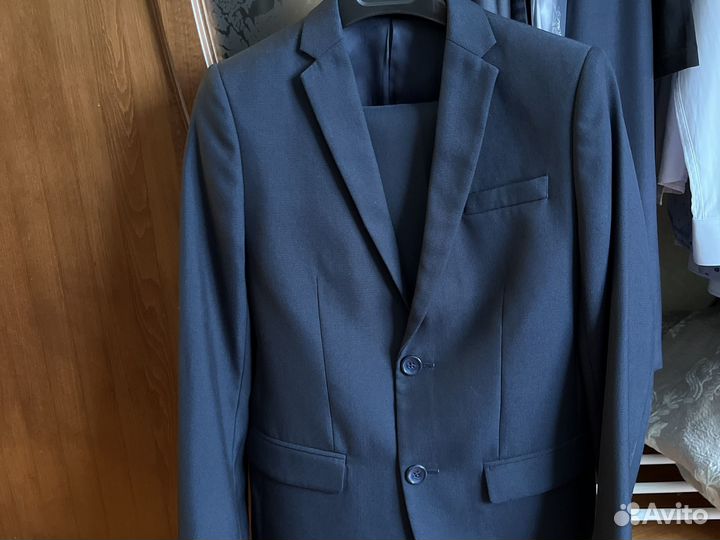 Котюм фирмы stenser на р 158