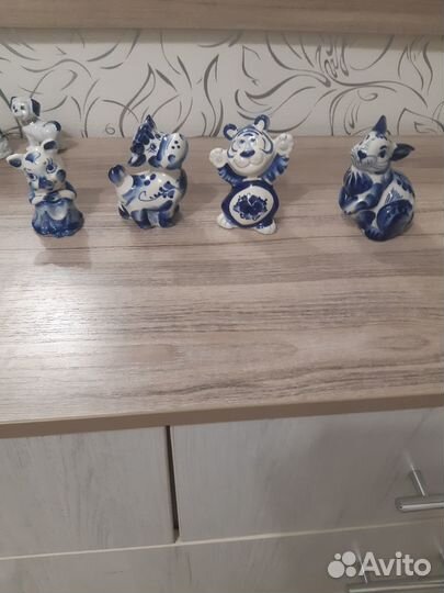 Фигурки гжель символы года