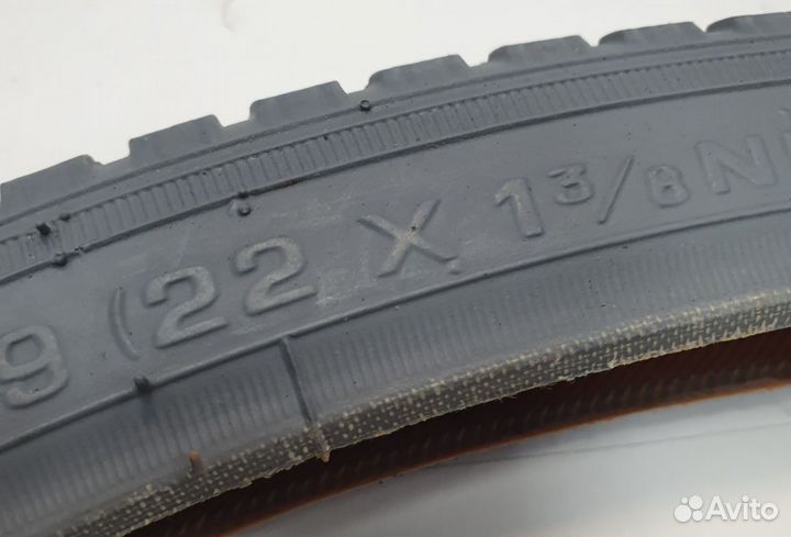 Покрышка для инвалидной коляски 22х1 3/8 (37х489)