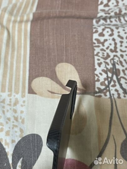 Pitaka case iPhone 12 карбон