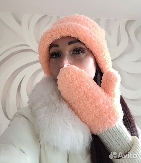 Шапка зимняя женская вязанная