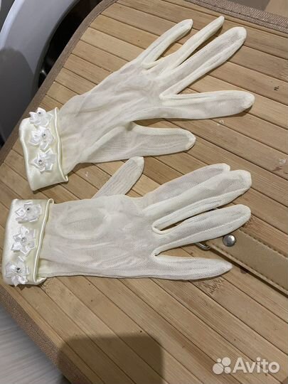 Перчатки свадебные