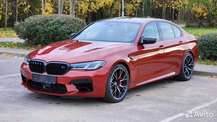 BMW M5 4.4 AT, 2022