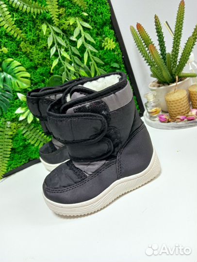 Сапожки новые детские