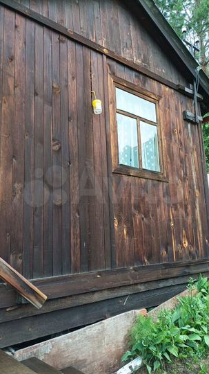 Дача 15 м² на участке 8 сот.