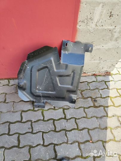 Защита бака renault duster