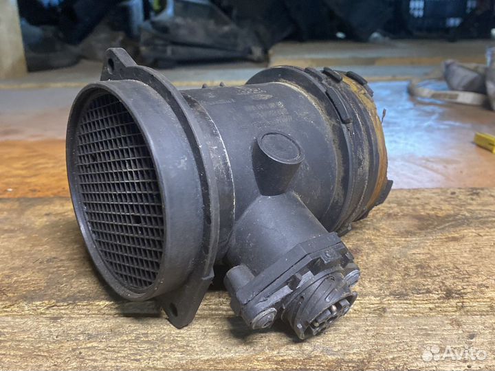 Расходомер Воздуха Mercedes W210 m119